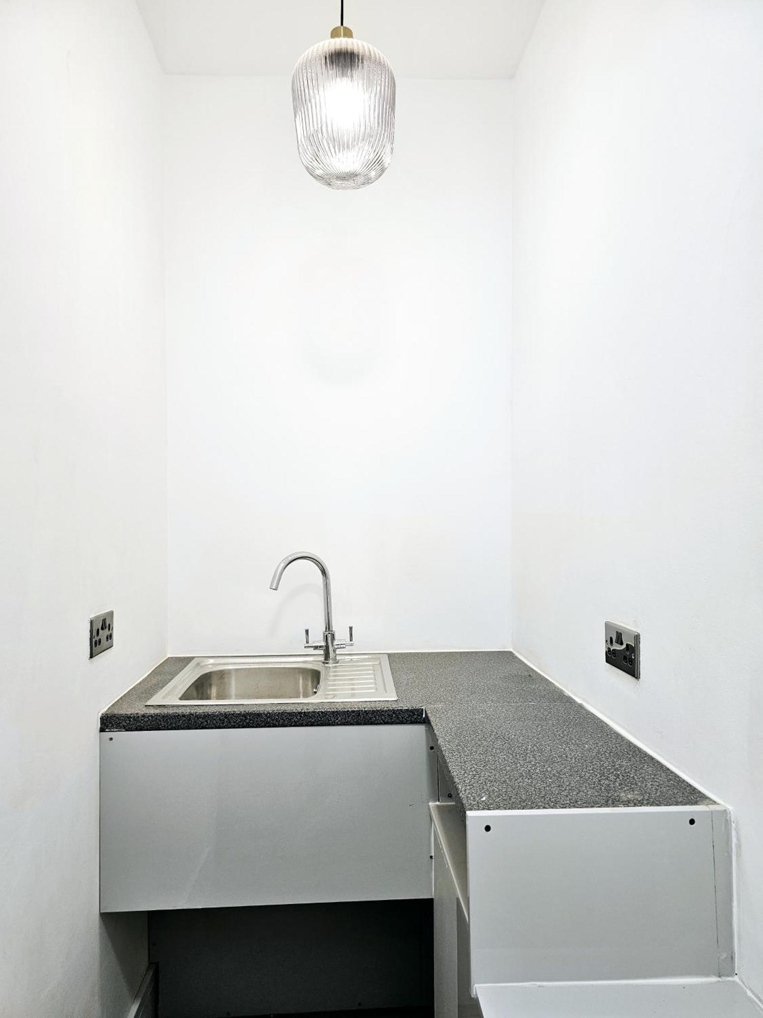 Urban Forest Heaven London Room photo